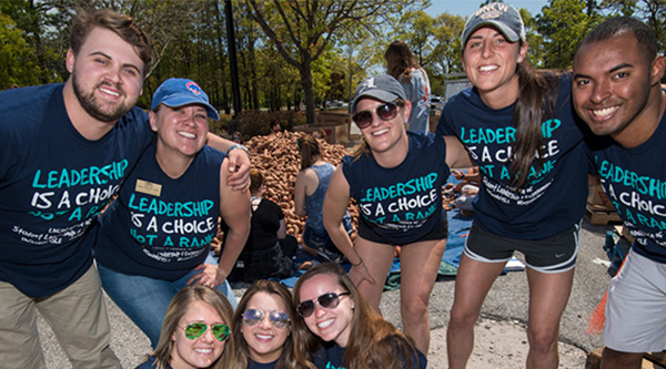 Yam Jam volunteers on campus