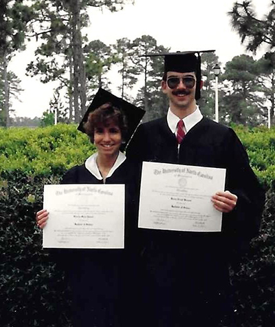 Rhonda '88 and Lloyd '88 Hinnant graduating with their degrees